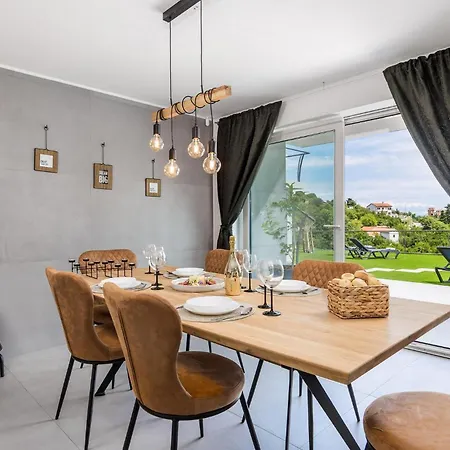 Amata Vakantiehuis Mošćenička Draga